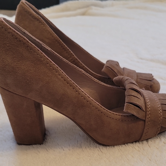 Steve Madden Brown Suede Fringe Heels - Picture 3 of 7
